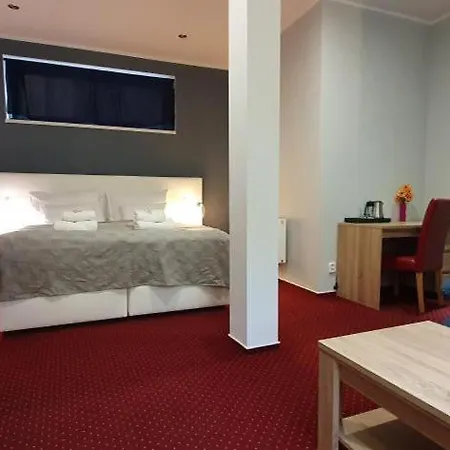 Saraya Wellness & 3*