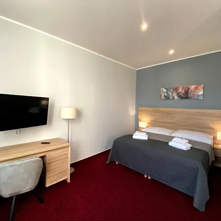 Saraya Wellness & 3*