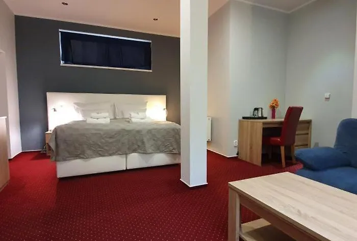 Saraya Wellness & 3*