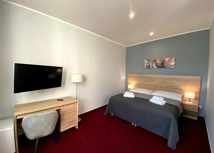 Saraya Wellness & 3*